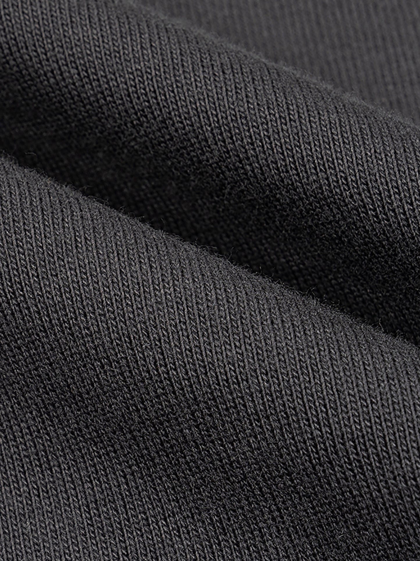ROA Raw Edge Boxy Non-Shrink T-Shirt
